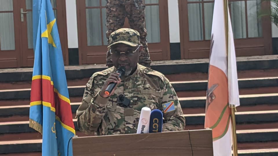 Uvira/Sud-Kivu : Le gouverneur Patrick Busu Bwa Ngwi dénonce des bombardements sur des civils et appelle à l’unité