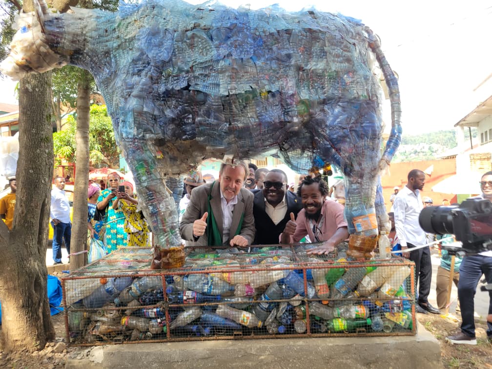 Bukavu : deux monuments en plastique recyclé dévoilés