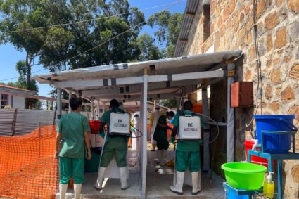 Ebola en RDC : MSF alerte sur une propagation alarmante en Ituri