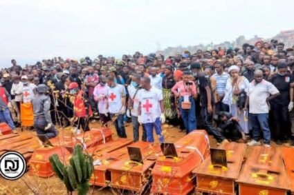 Bukavu enterre ses enfants : émotion et recueillement pour les 27 victimes de l&rsquo;incendie de Buholo
