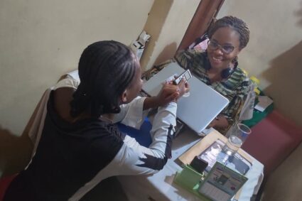 Épidémies : « la gravité de la situation impose une communication responsable » (journaliste Angèle Kalulu)